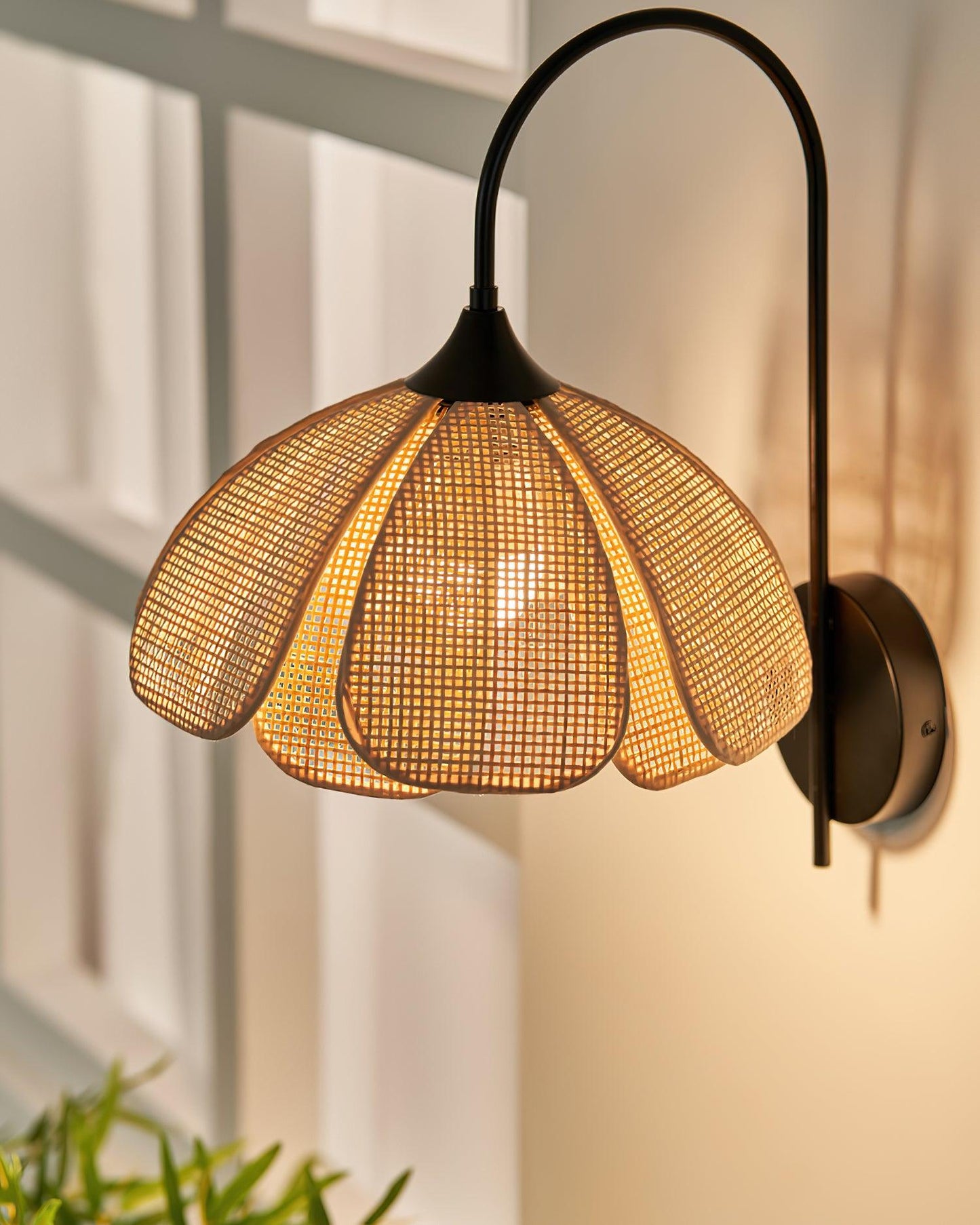 Rattan Wall Lamp 15.7 Inch