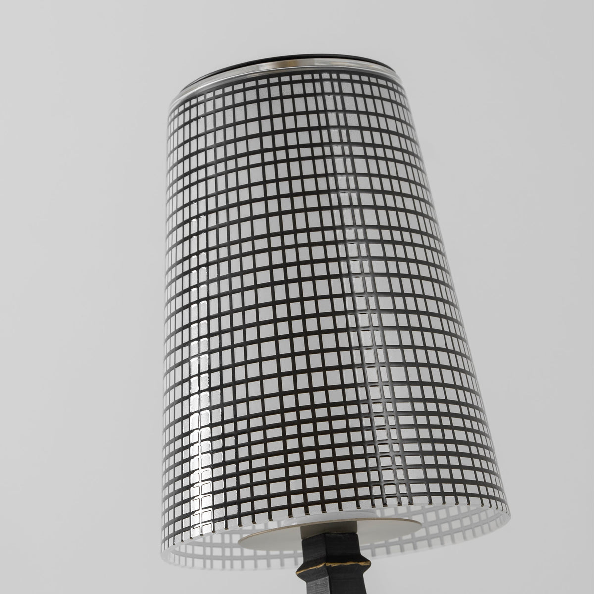 Devon Black Table Lamp (Built-in Battery)