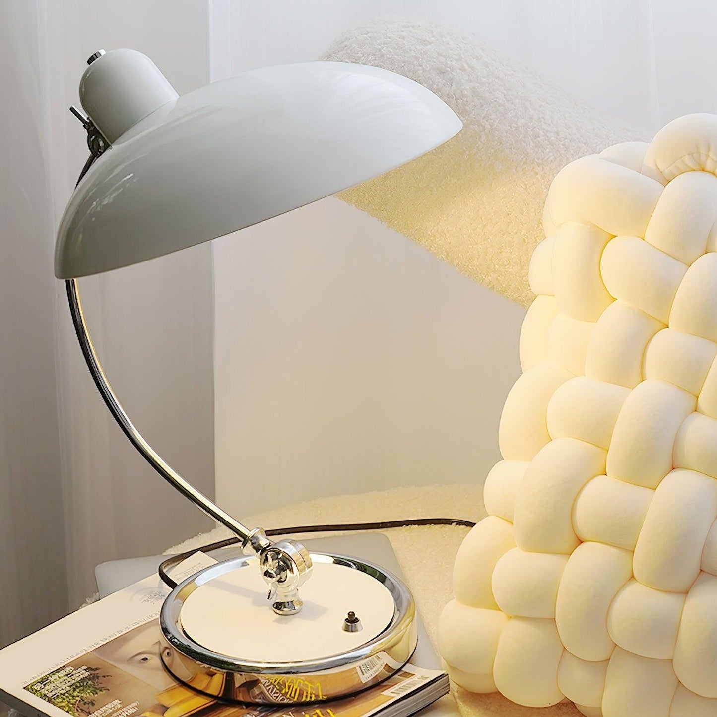 Luxus Table Lamp 11.2 Inch