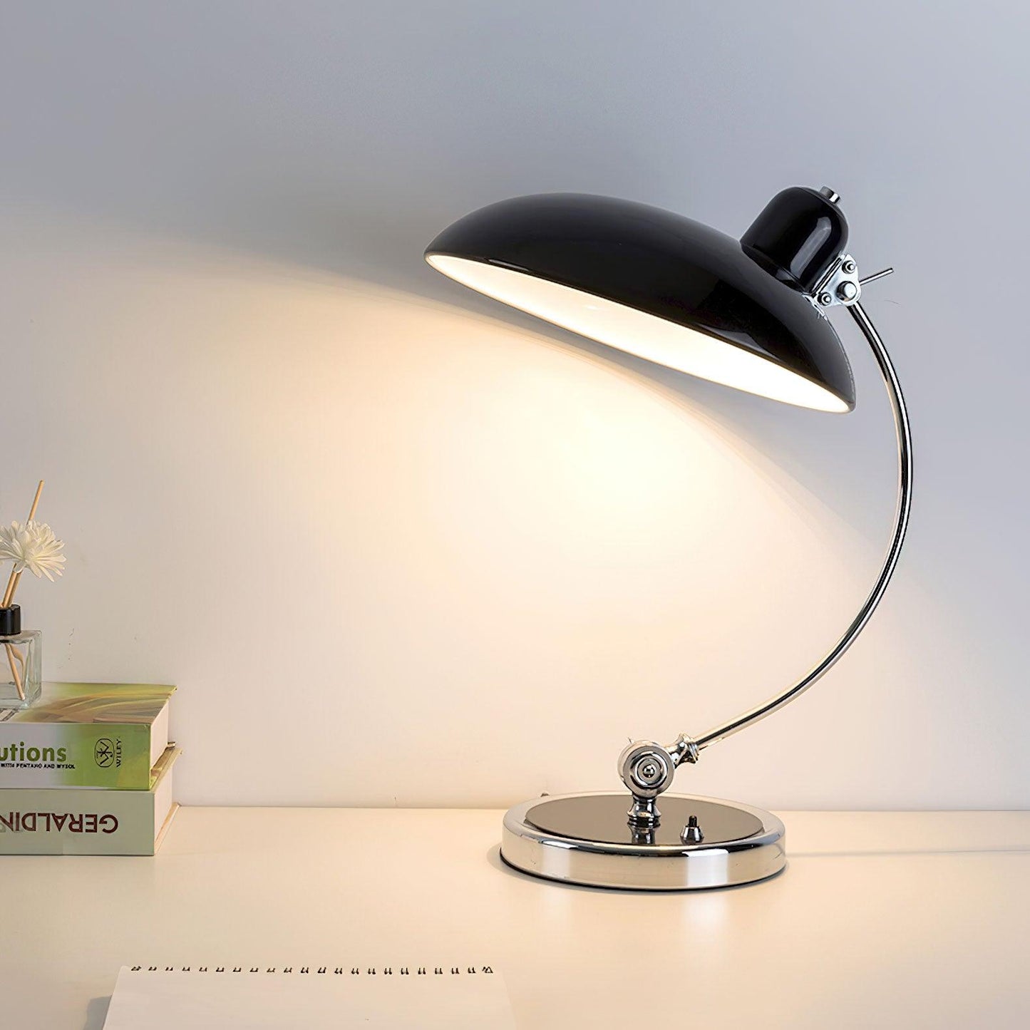 Luxus Table Lamp 11.2 Inch