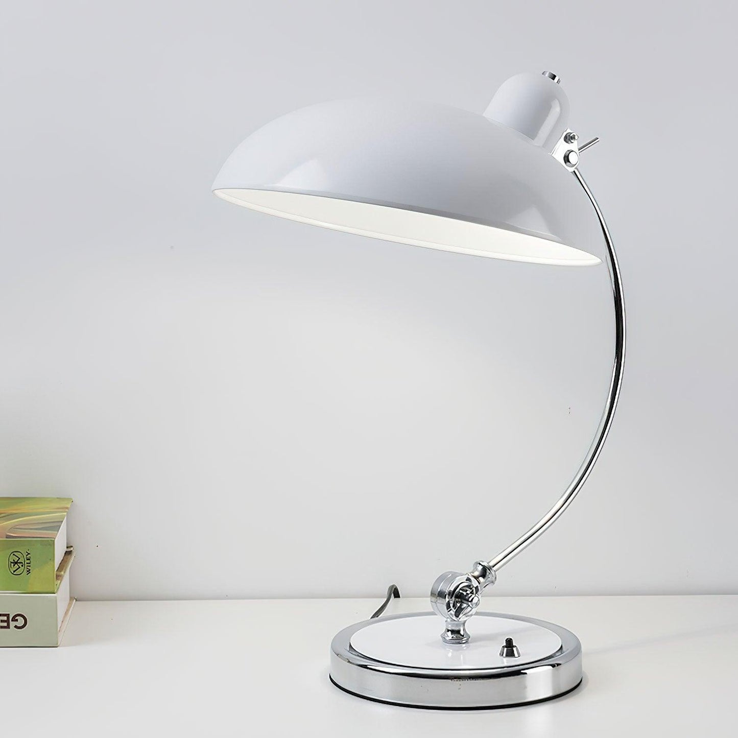Luxus Table Lamp 11.2 Inch