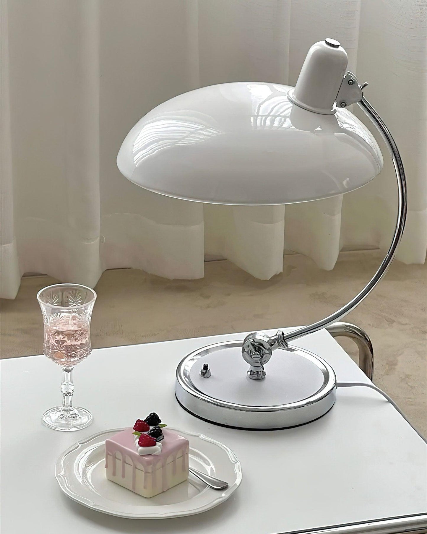 Luxus Table Lamp 11.2 Inch