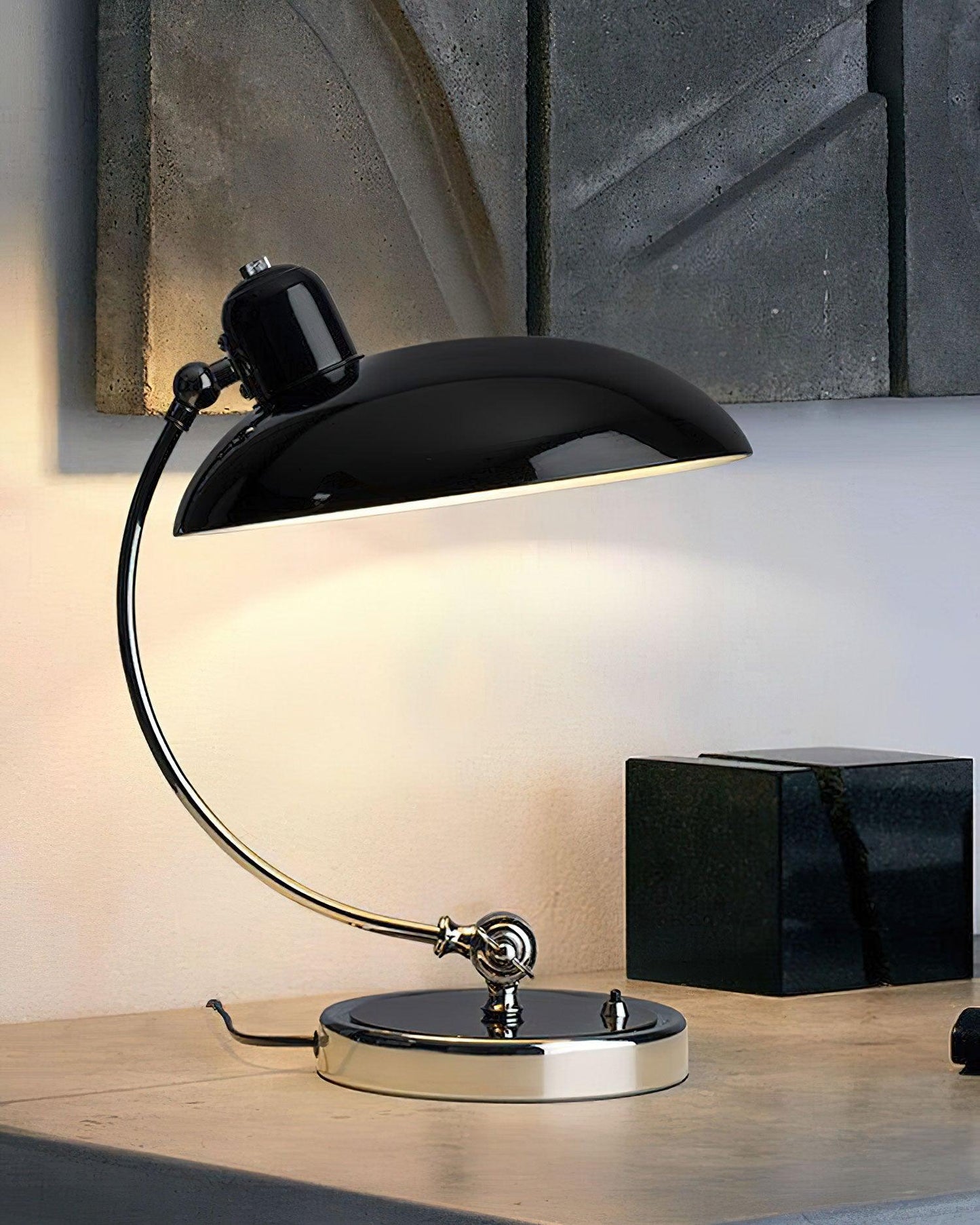 Luxus Table Lamp 11.2 Inch