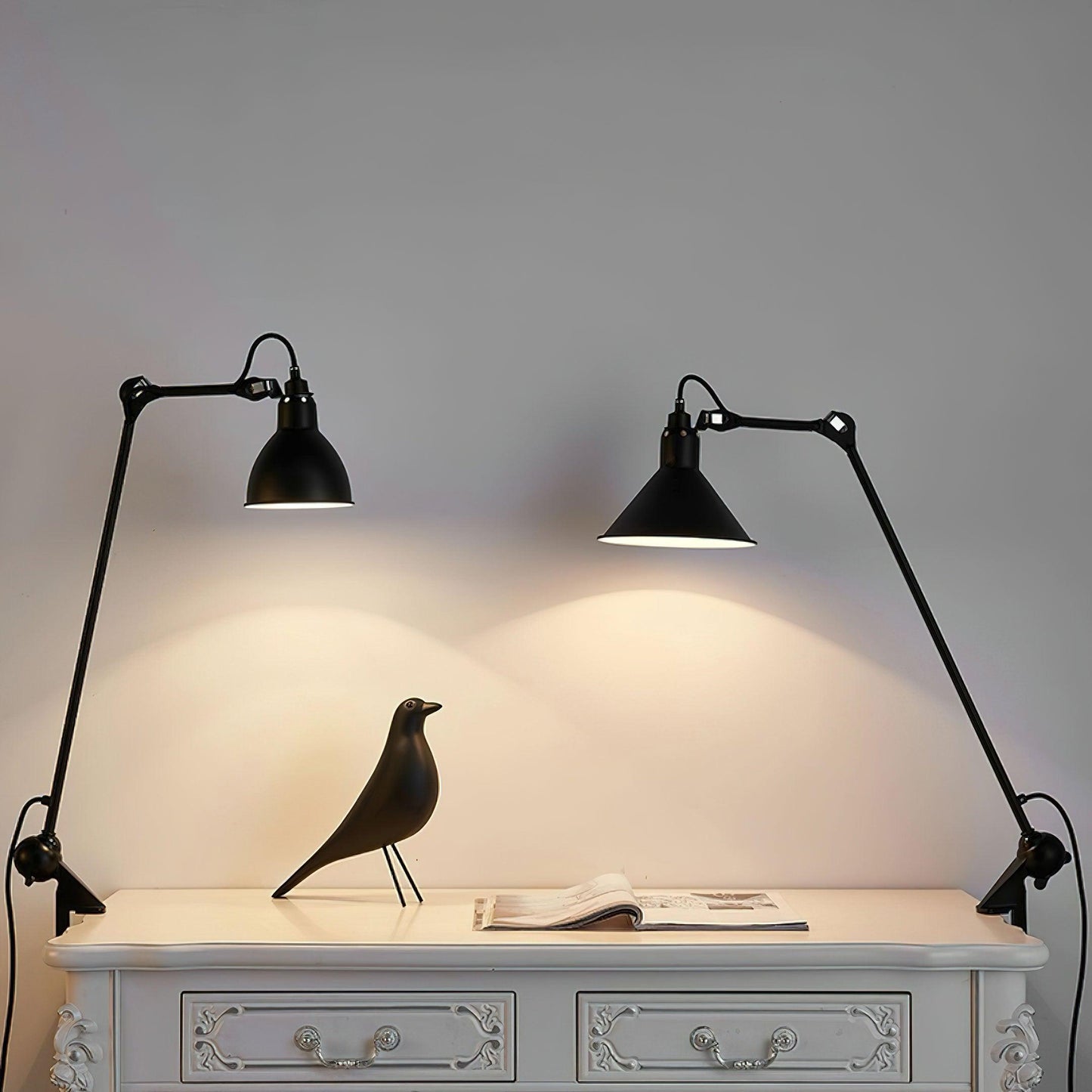 Clip-on Table Lamp 8.3″