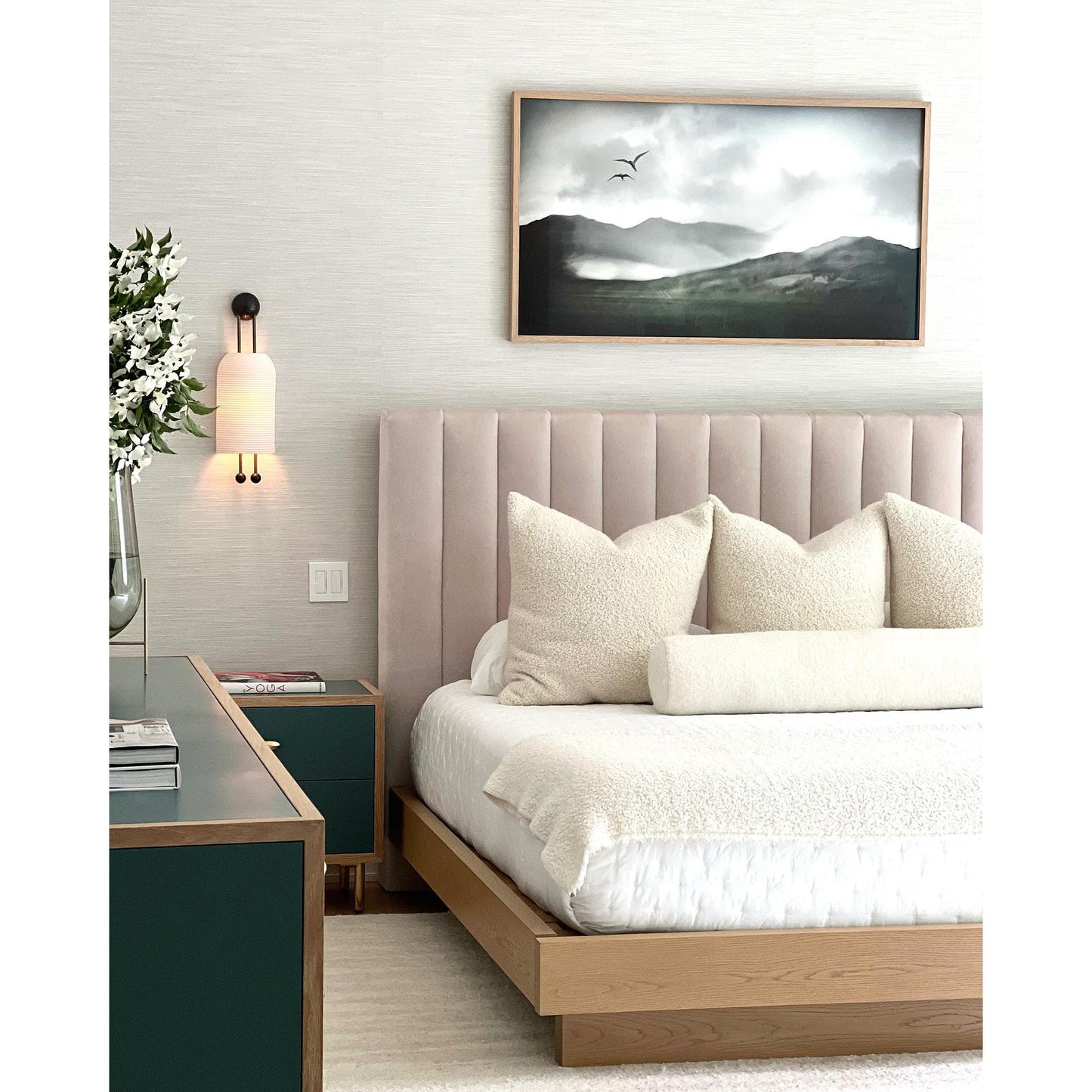 Zelaeora Modern Minimalist Glass Lantern Sconce Wall Lamp
