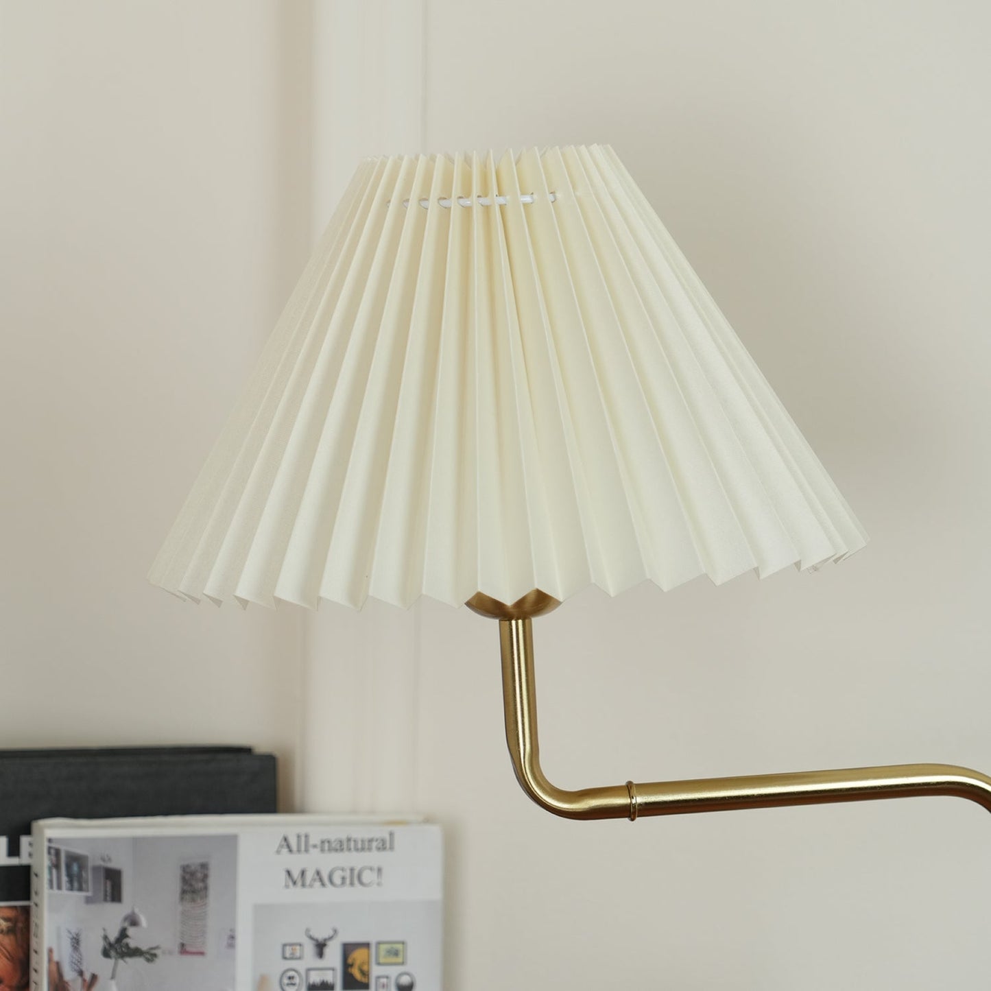 Modern Table Lamp 11.8 Inch