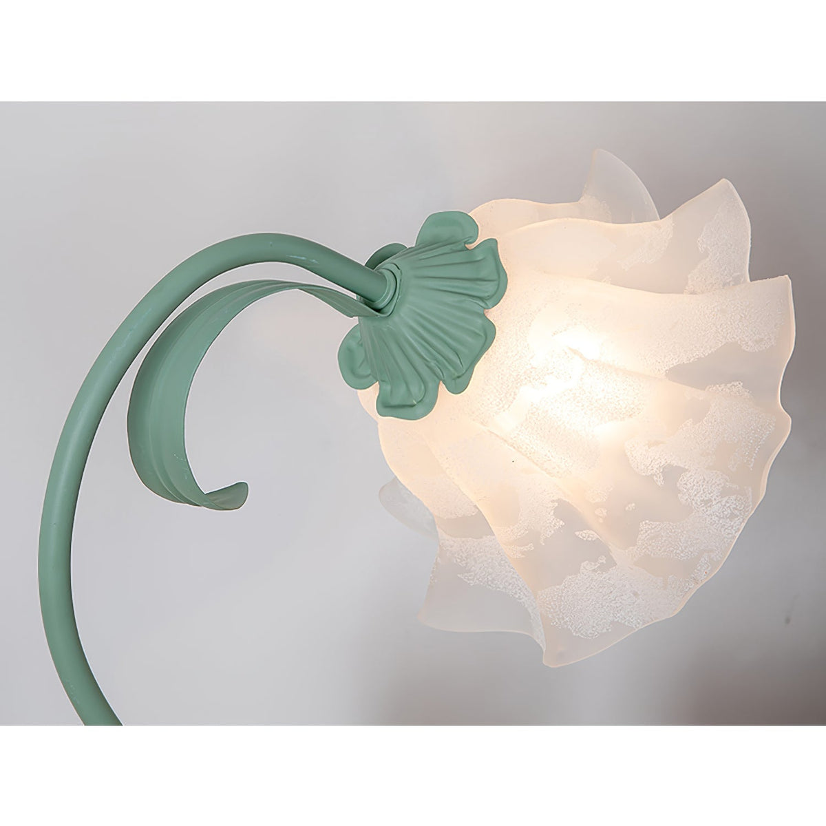 Romantic Flower Table Lamp