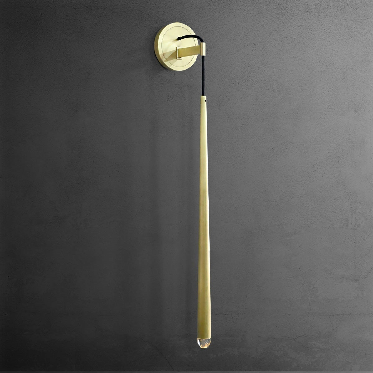 Aquitain Grand Sconce