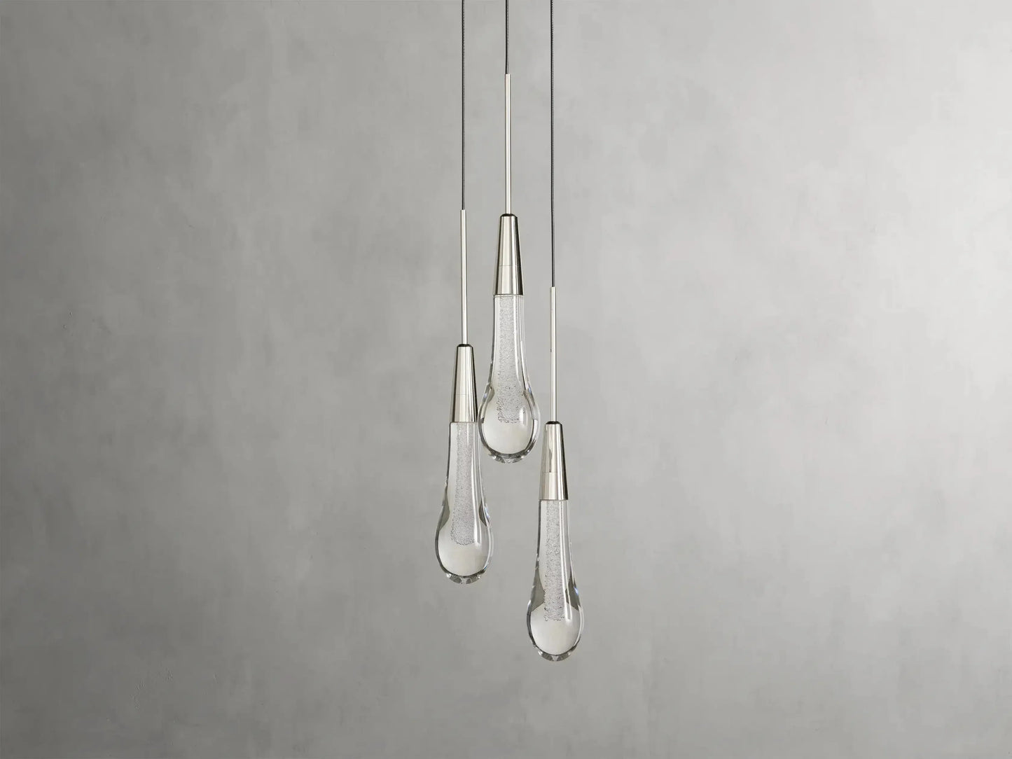 Soltaire Single Light / 3-light Pendant