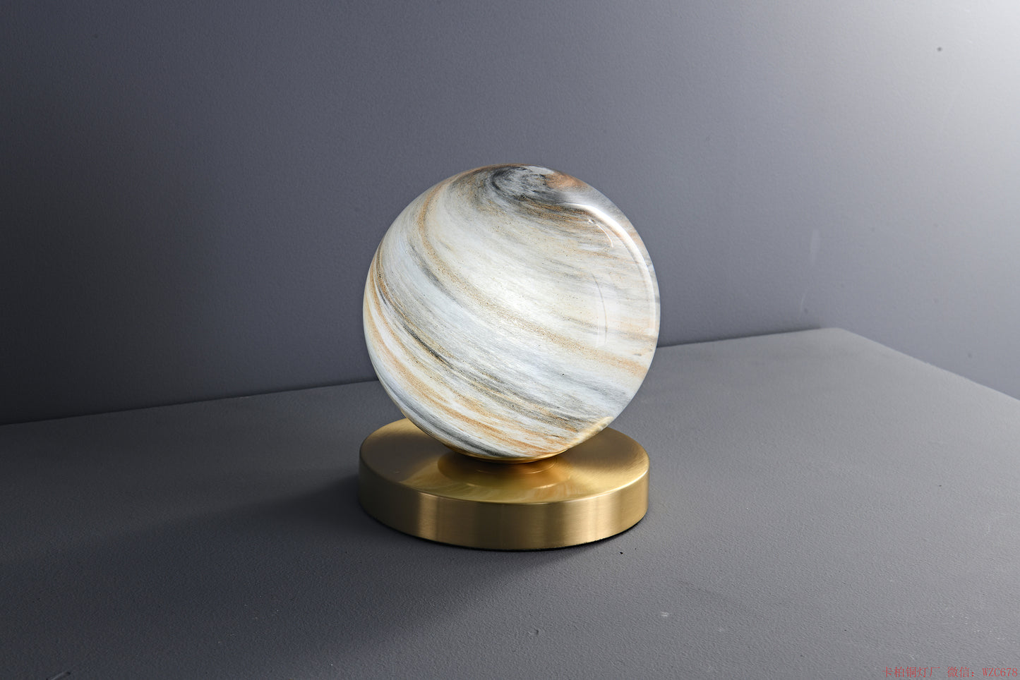 Round glass ball mini table lamp