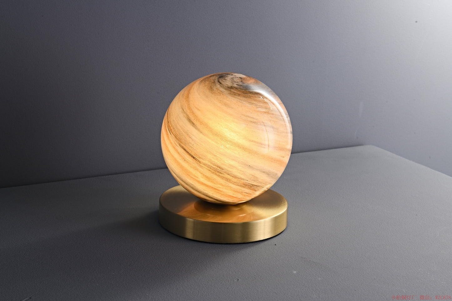 Round glass ball mini table lamp