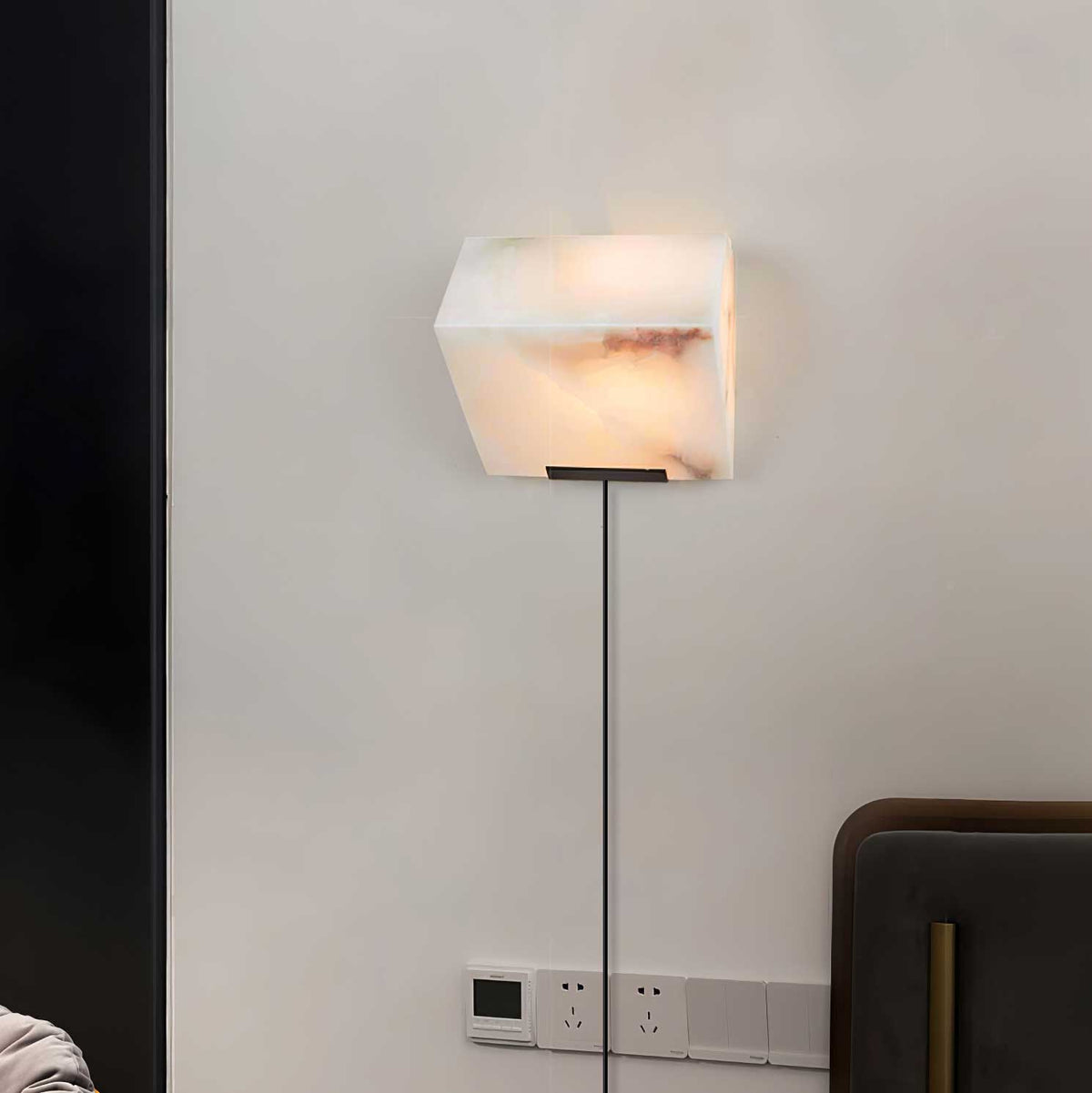 Alabaster Staircase Plug-in Wall Lamp