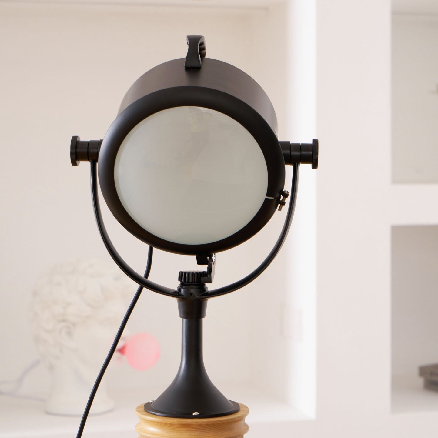 Alfred Tripod Floor Lamp