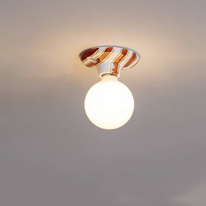 Ambrette Wall Lamp