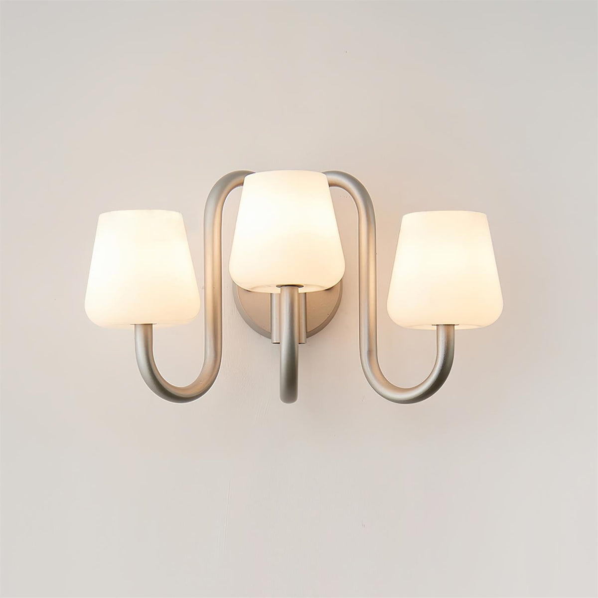 Apollo Wall Lamp