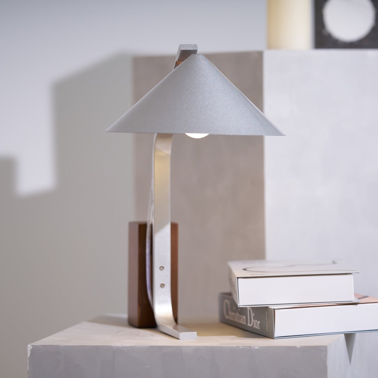 Arclune Desk Lamp