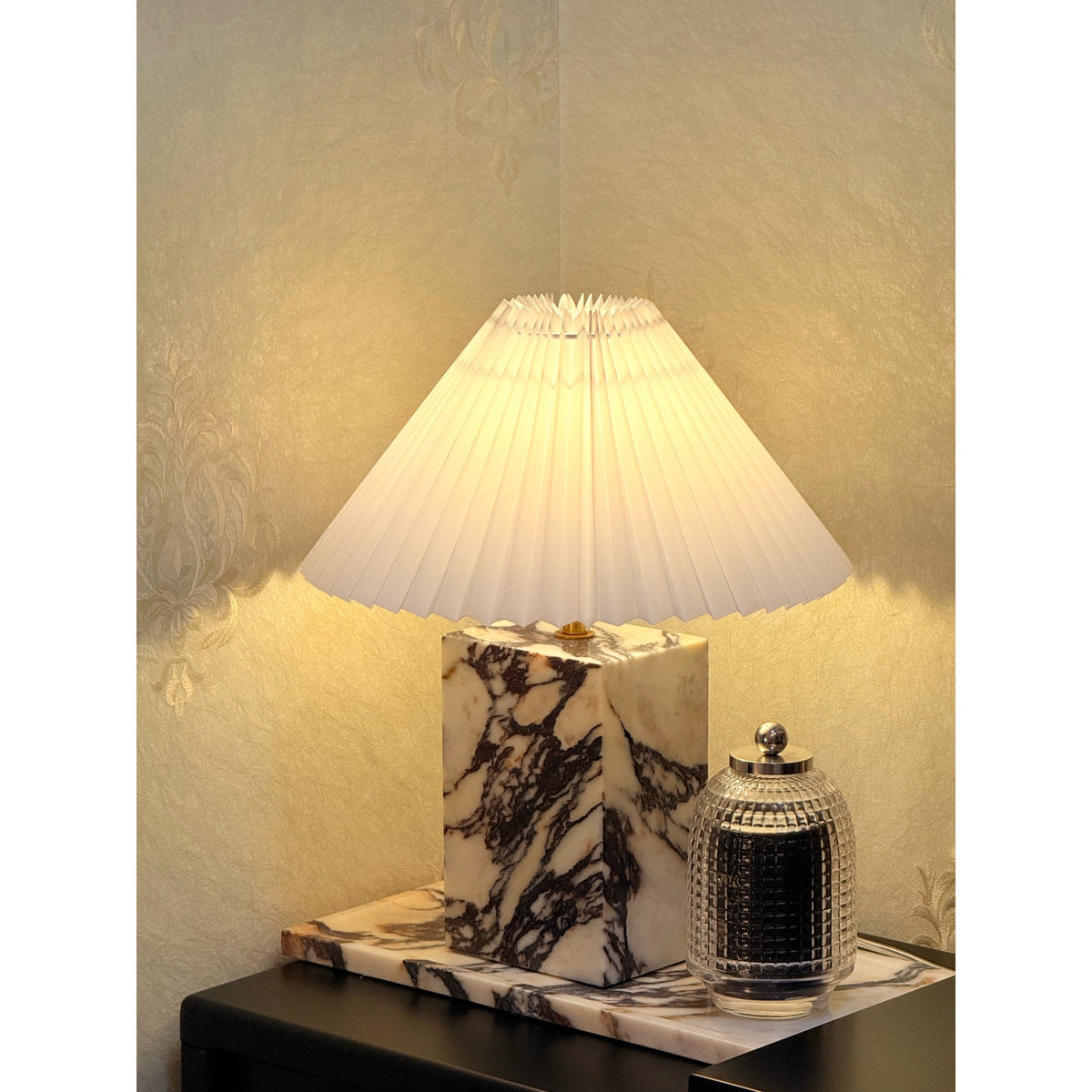 Arouca Table Lamp