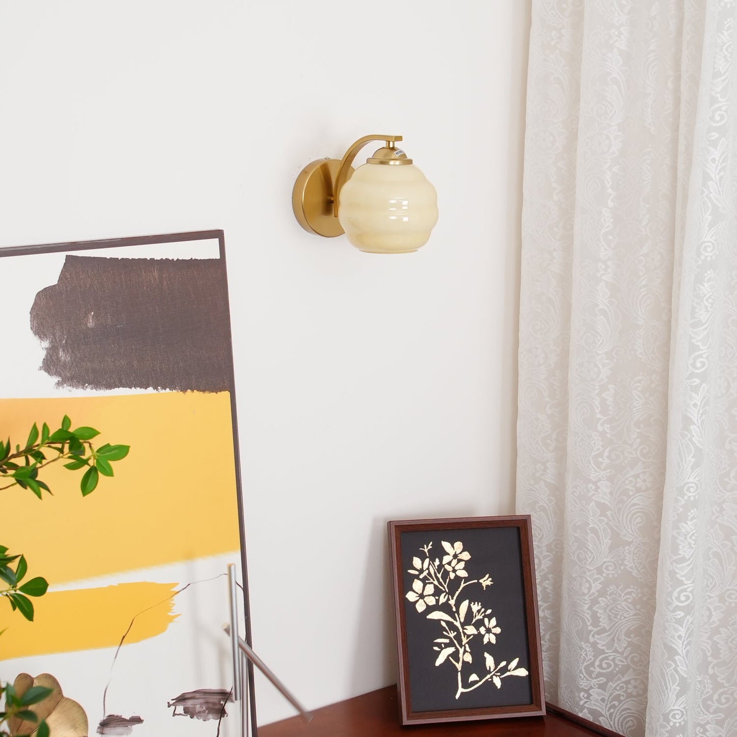 Art Deco Plug-in Wall Lamp