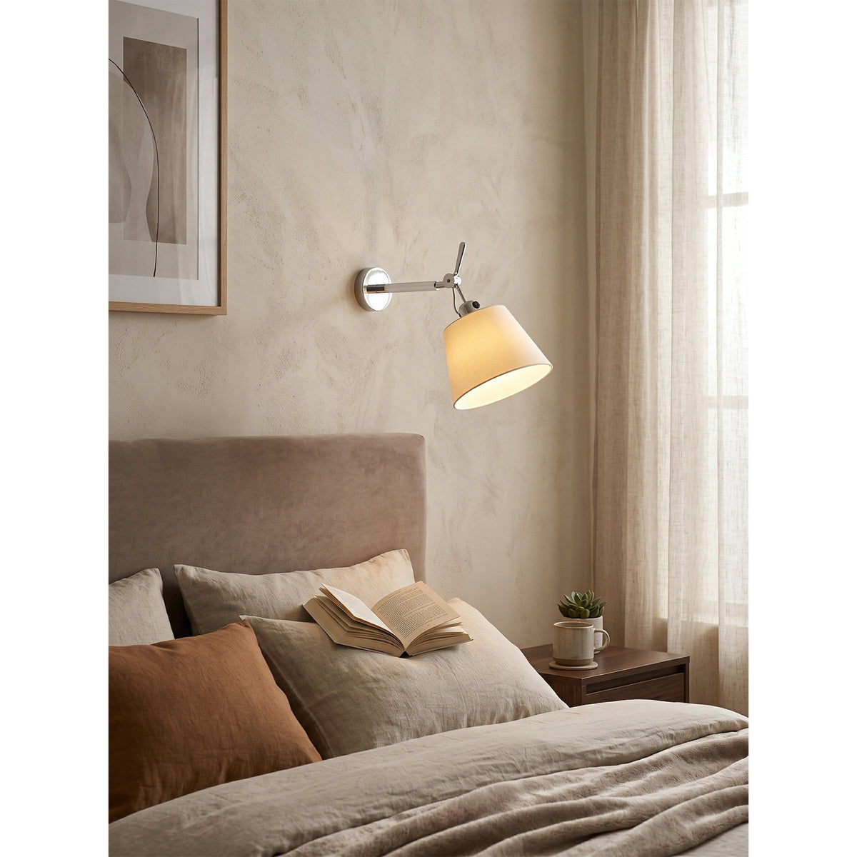 Costanza Arm Wall Lamp