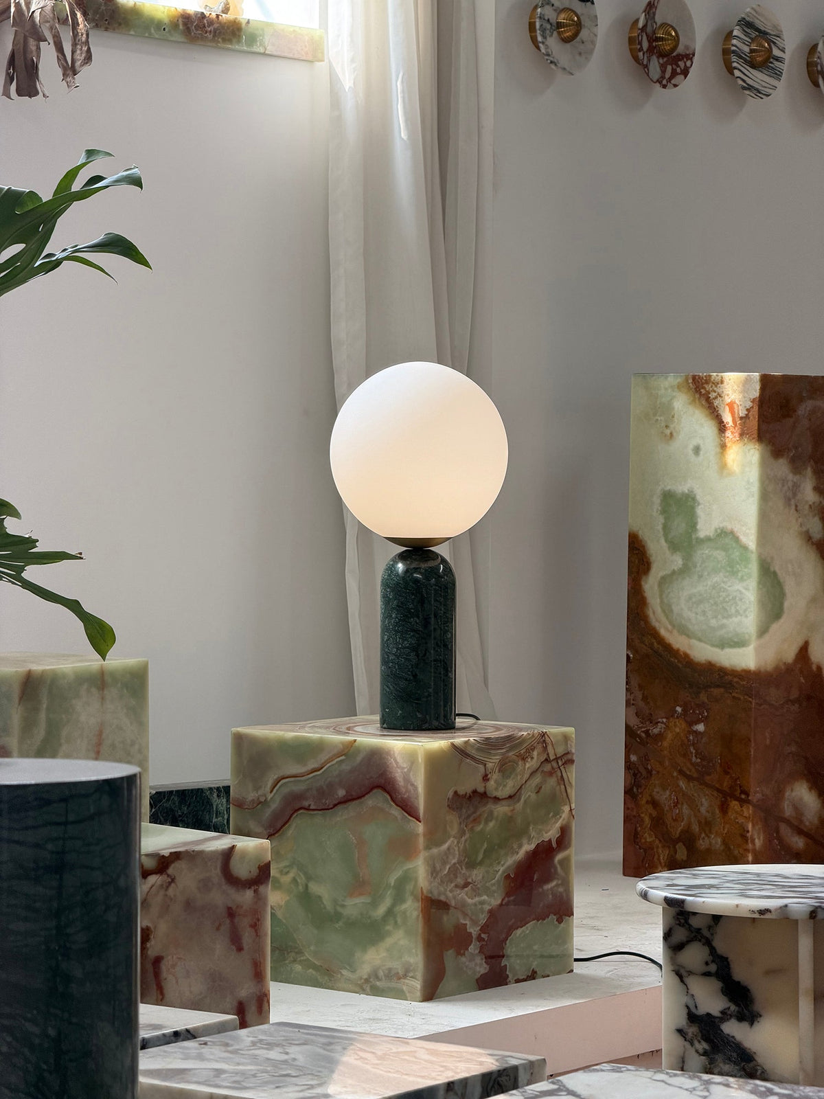 Atlas Table Lamp