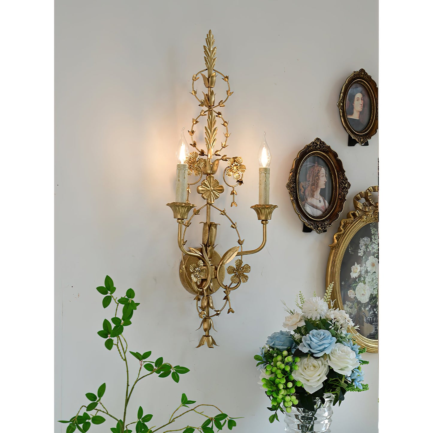Belmonte Wall Lamp