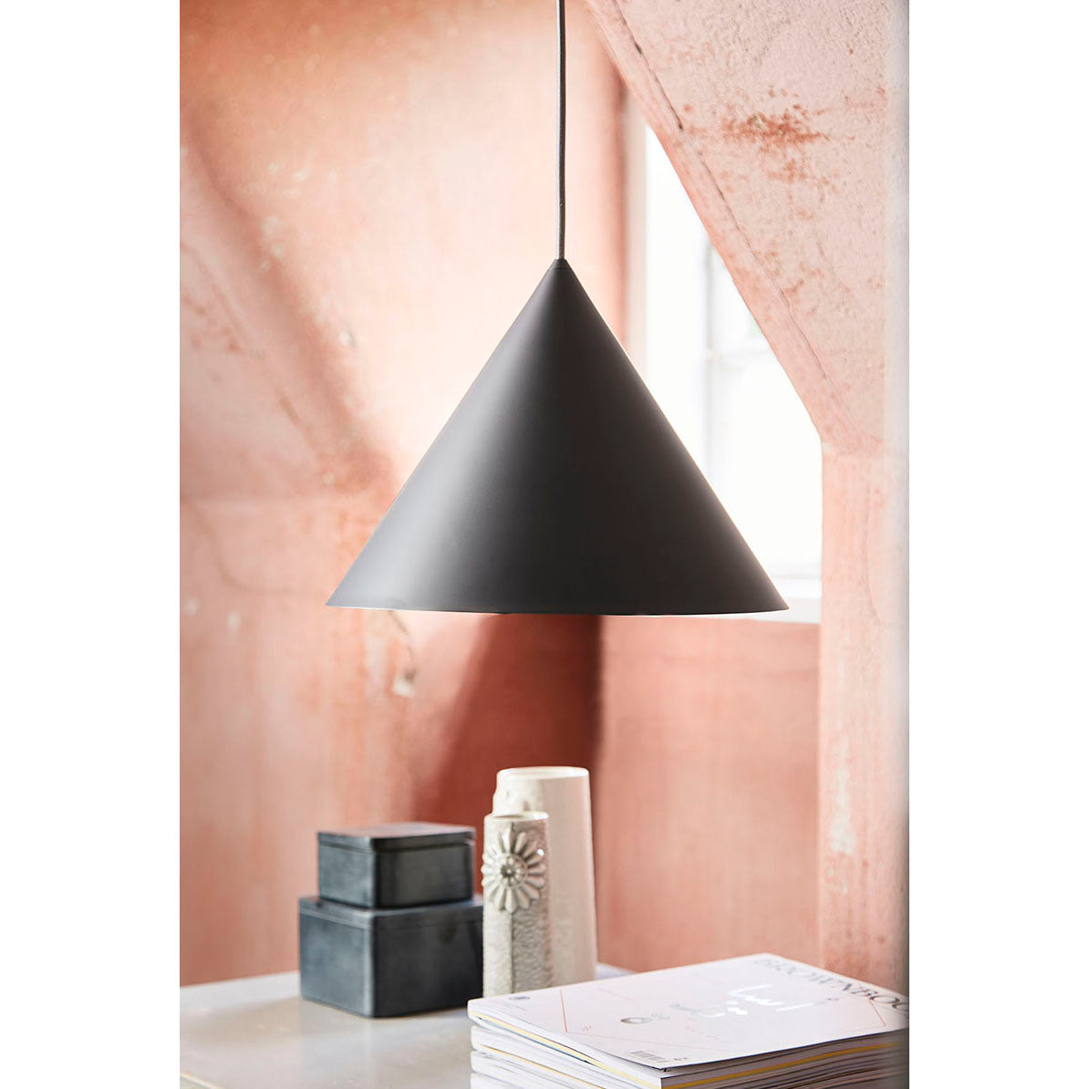 Benjamin Pendant Lamp