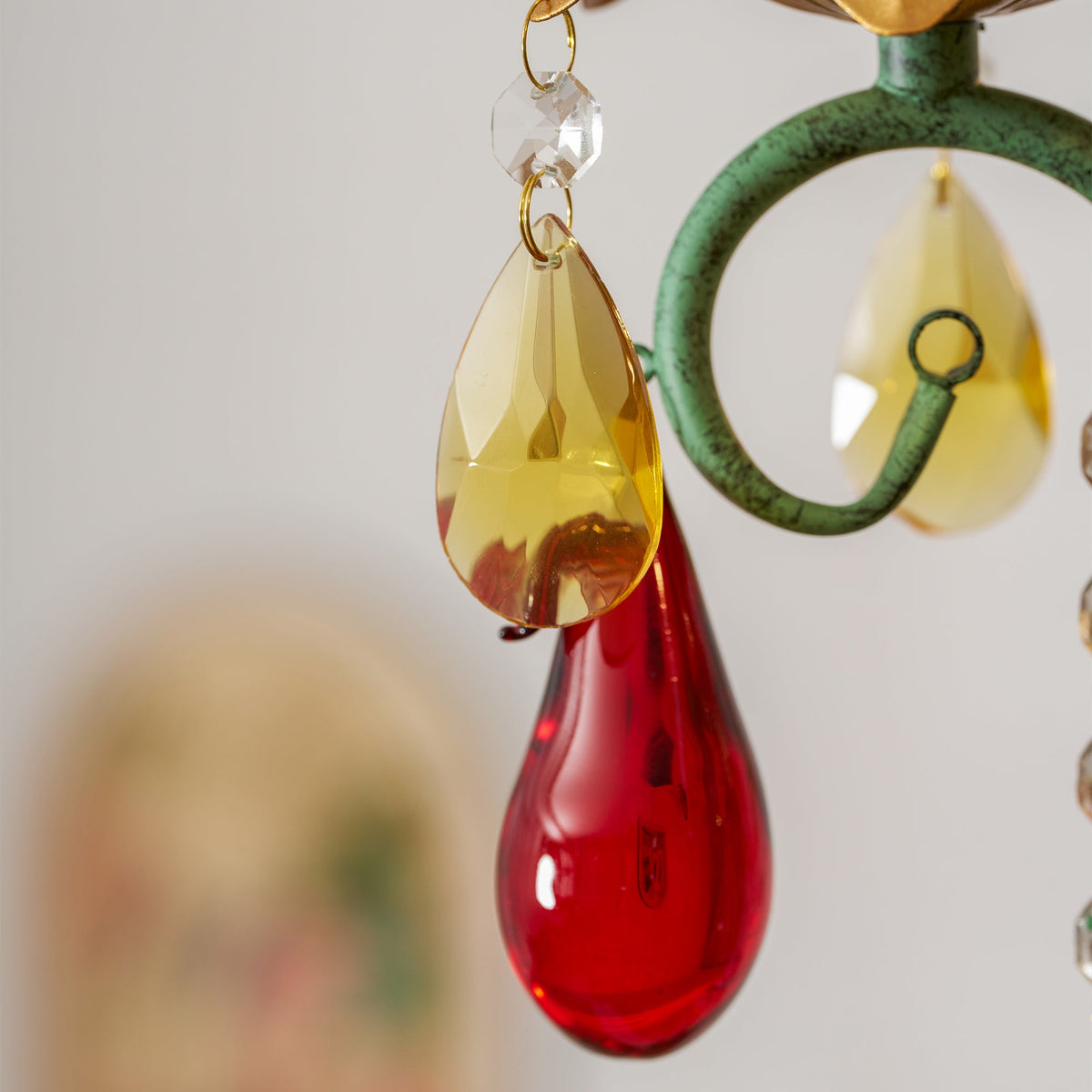 Bordeaux Fruits Chandelier