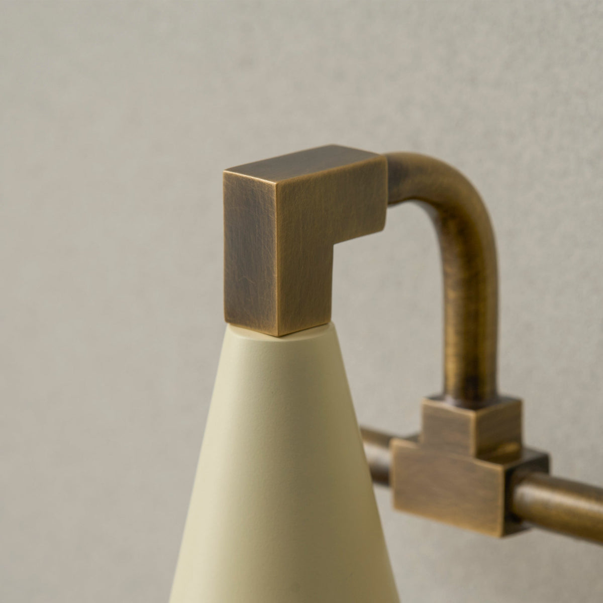 Bradley Vanity Wall Lamp