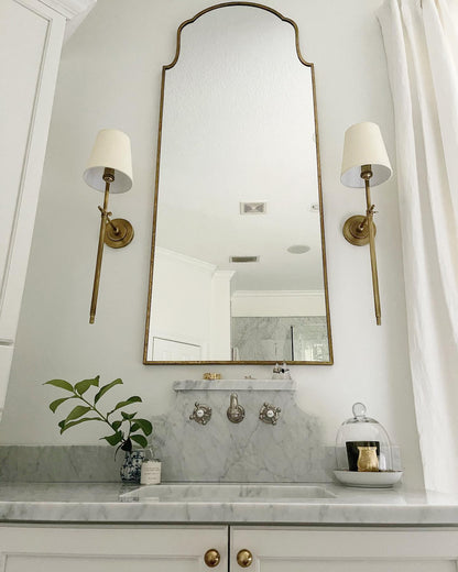 Bryant Wall Lamp