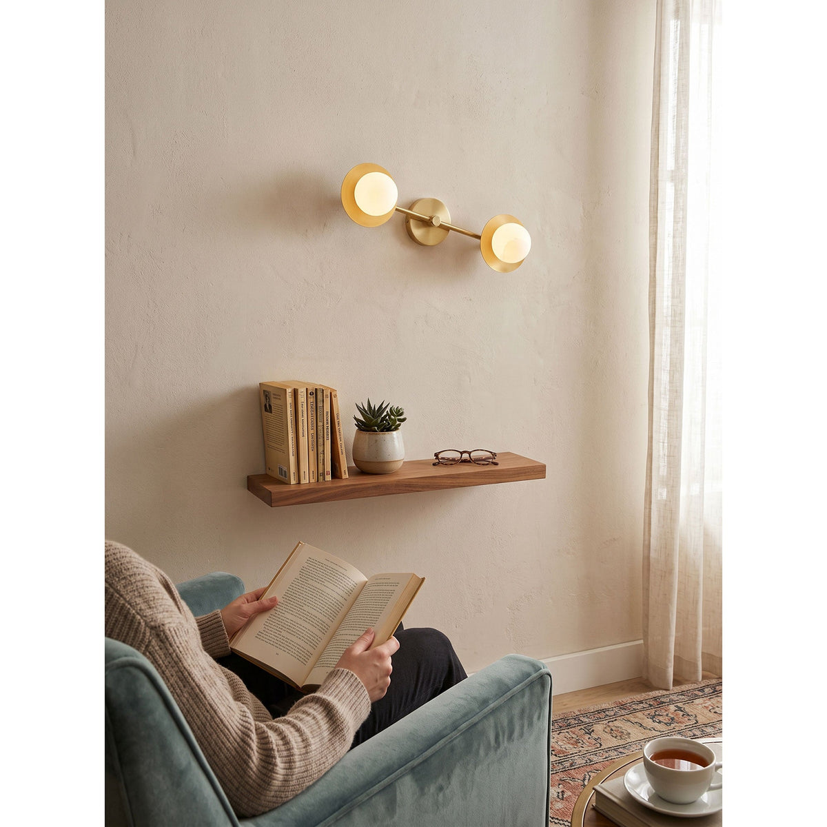 Cara Alabaster Wall Lamp