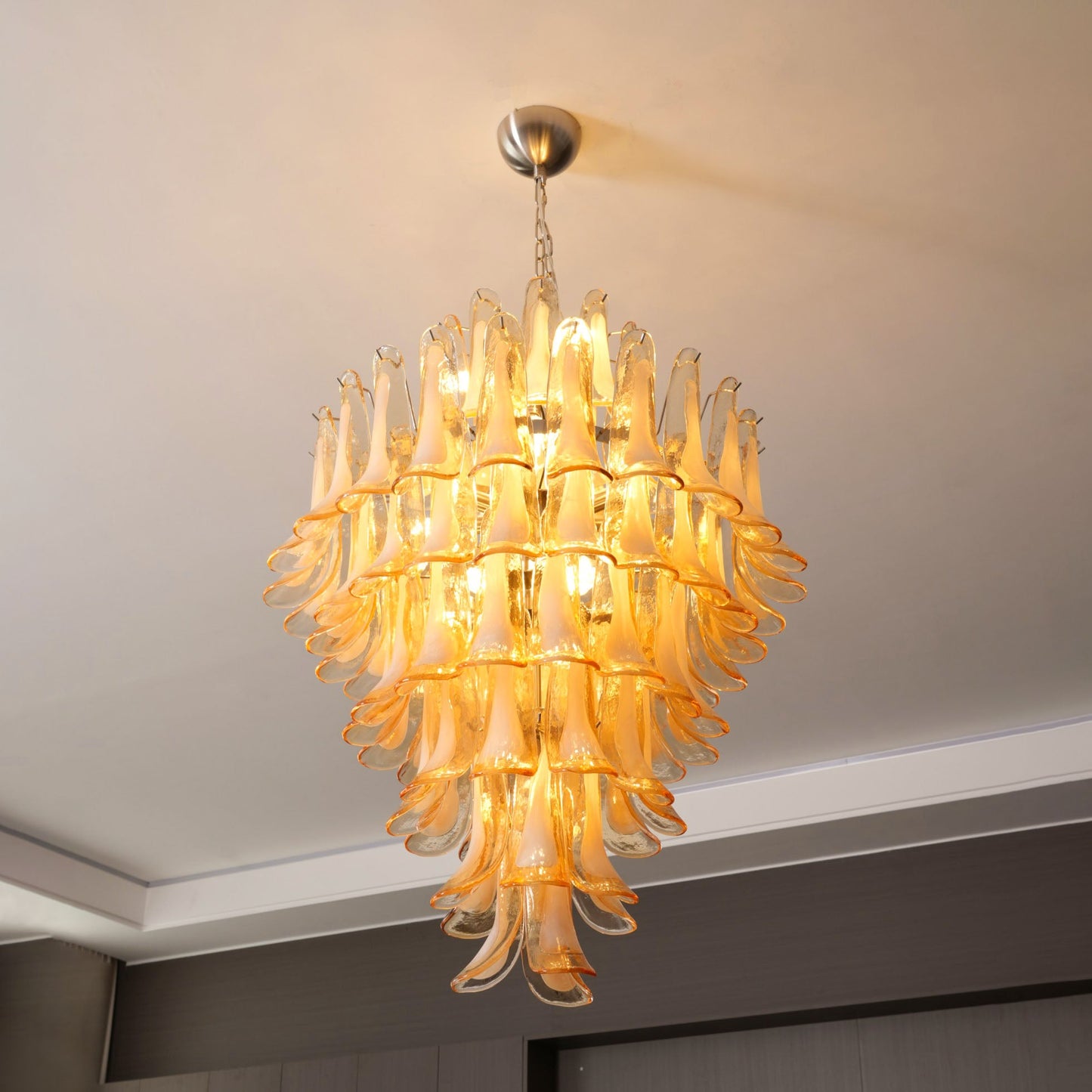 Caramello Petal Chandelier