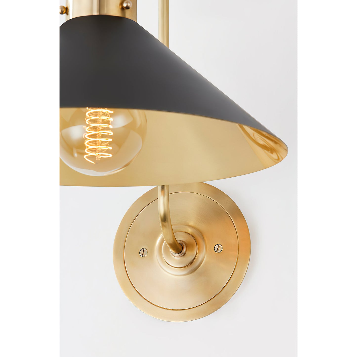 Clivedon Wall Lamp