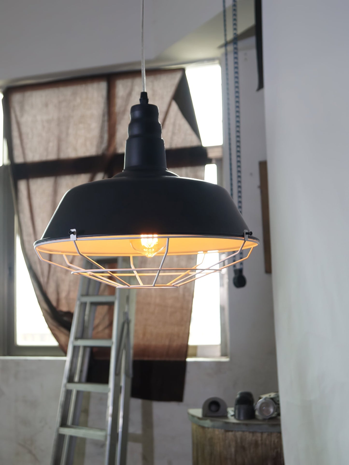 Cobal Pendant Light