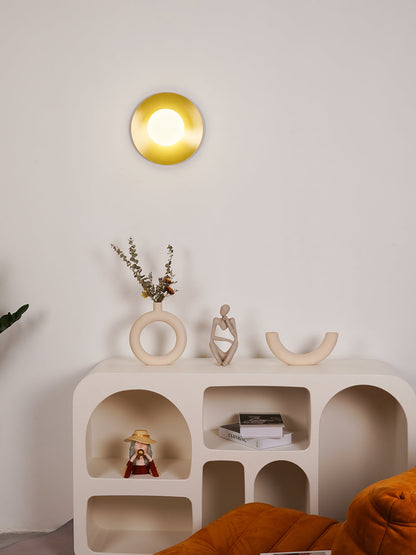 Corona Round Wall Lamp