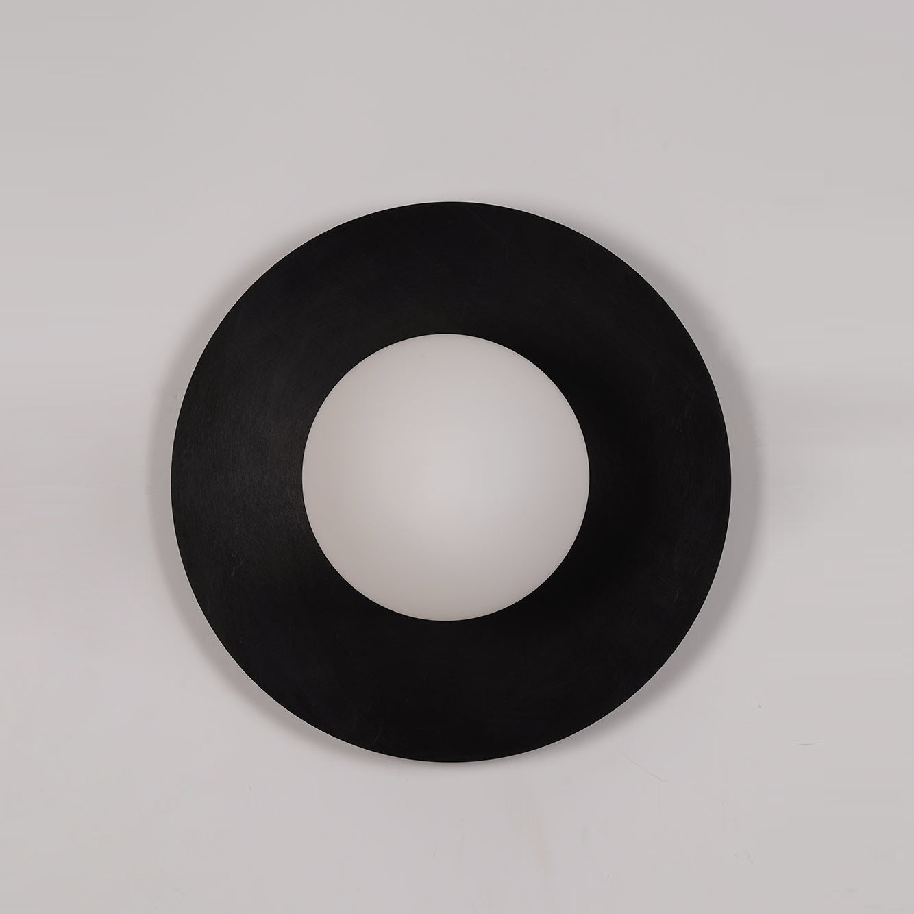 Corona Round Wall Lamp