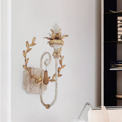 Cumiers Wall Lamp