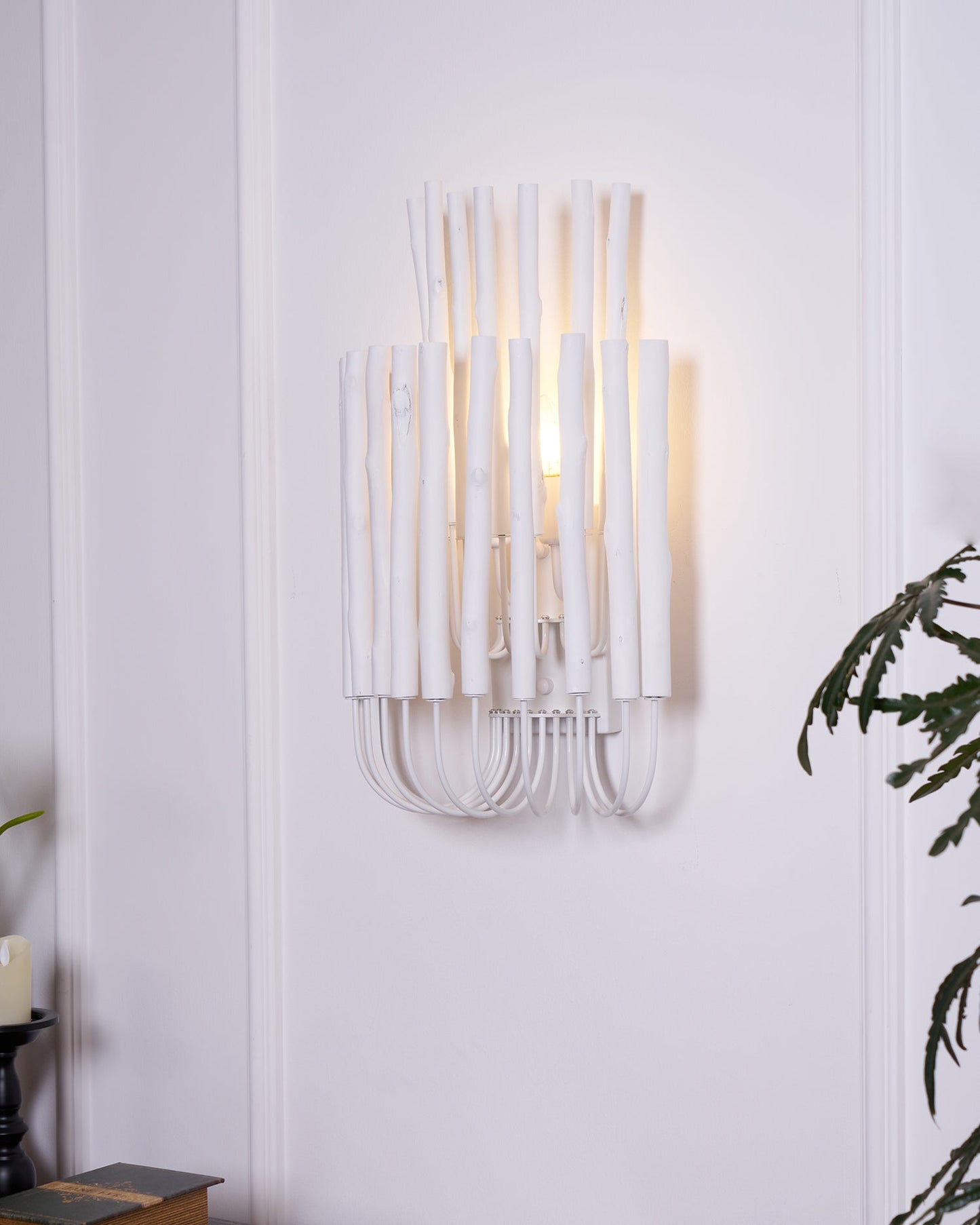 Swinton Wall Lamp