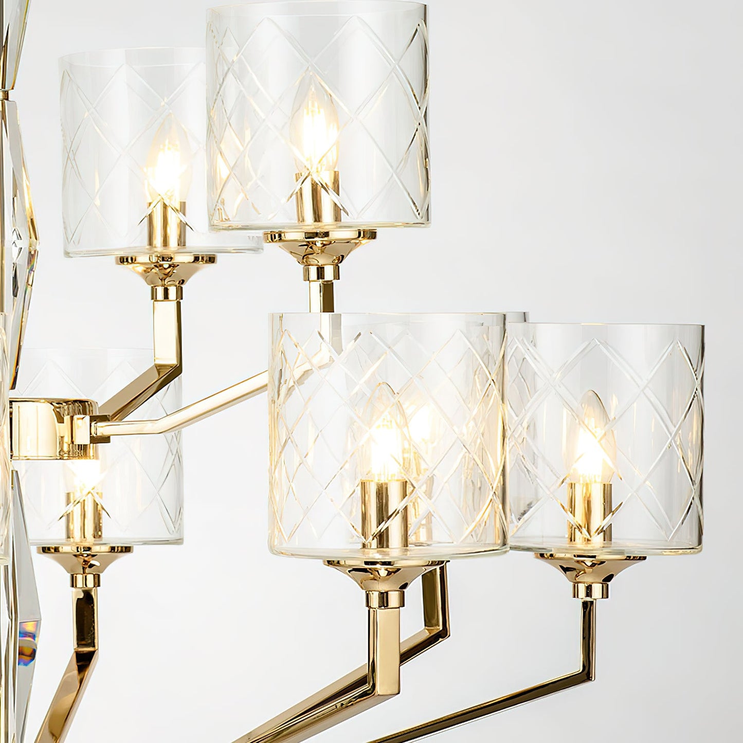 Eilon Chandelier