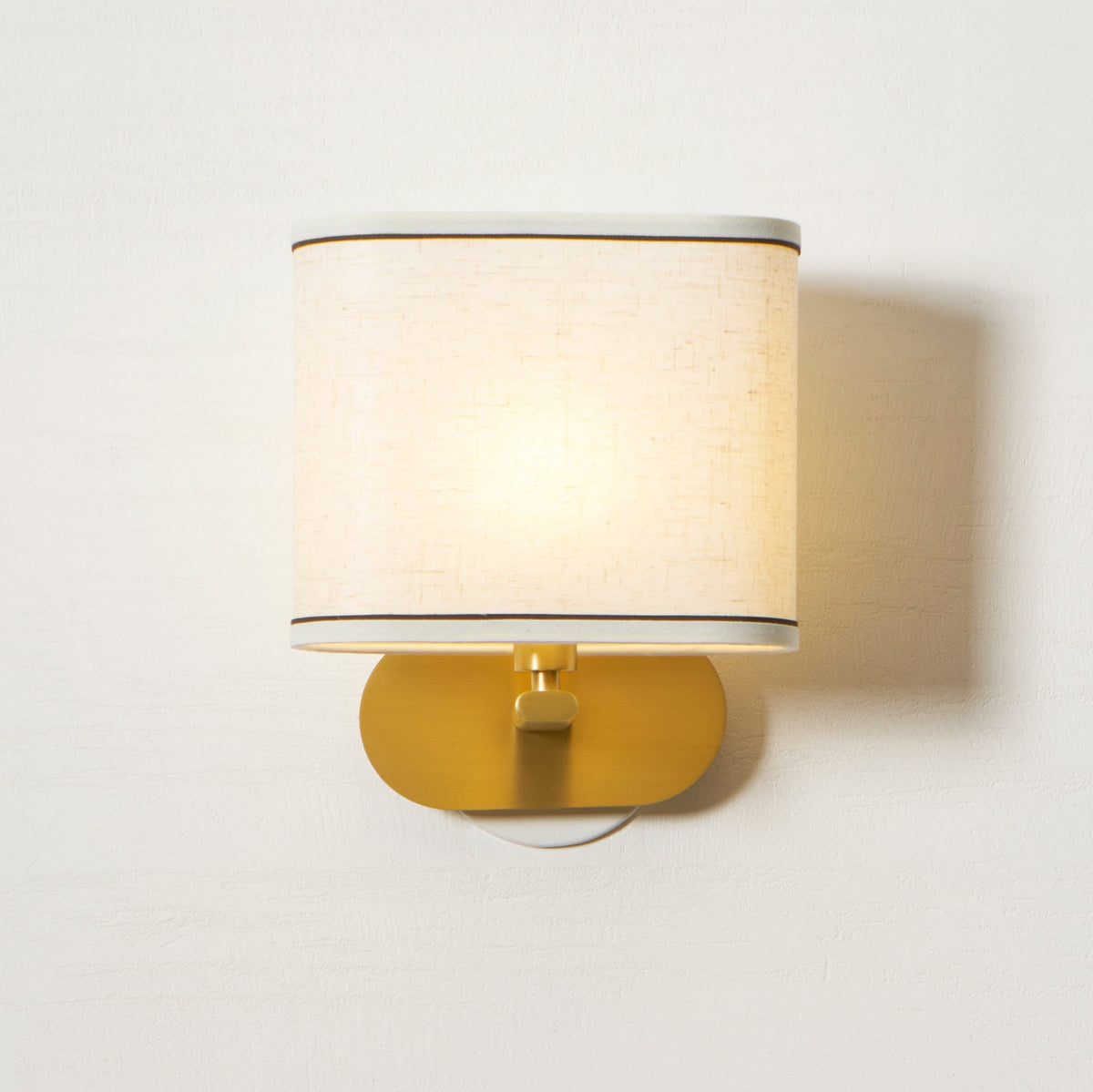 Ellara Wall Lamp