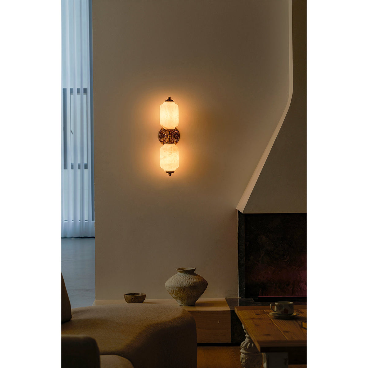 Eloise Scallop Alabaster Wall Sconce