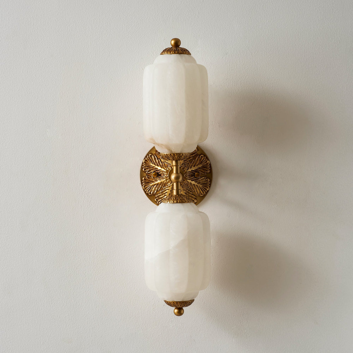 Eloise Scallop Alabaster Wall Sconce