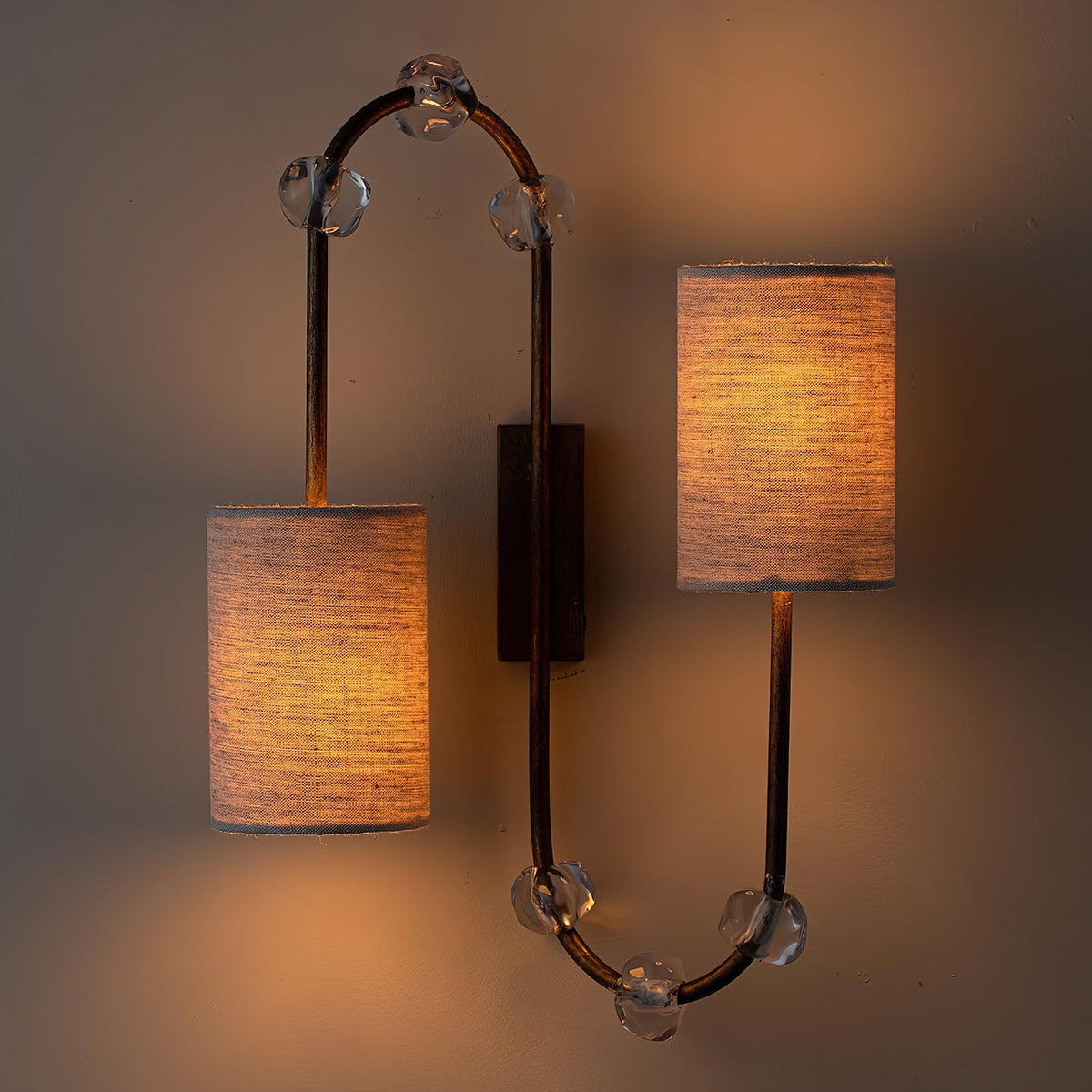 Emile Wall Lamp