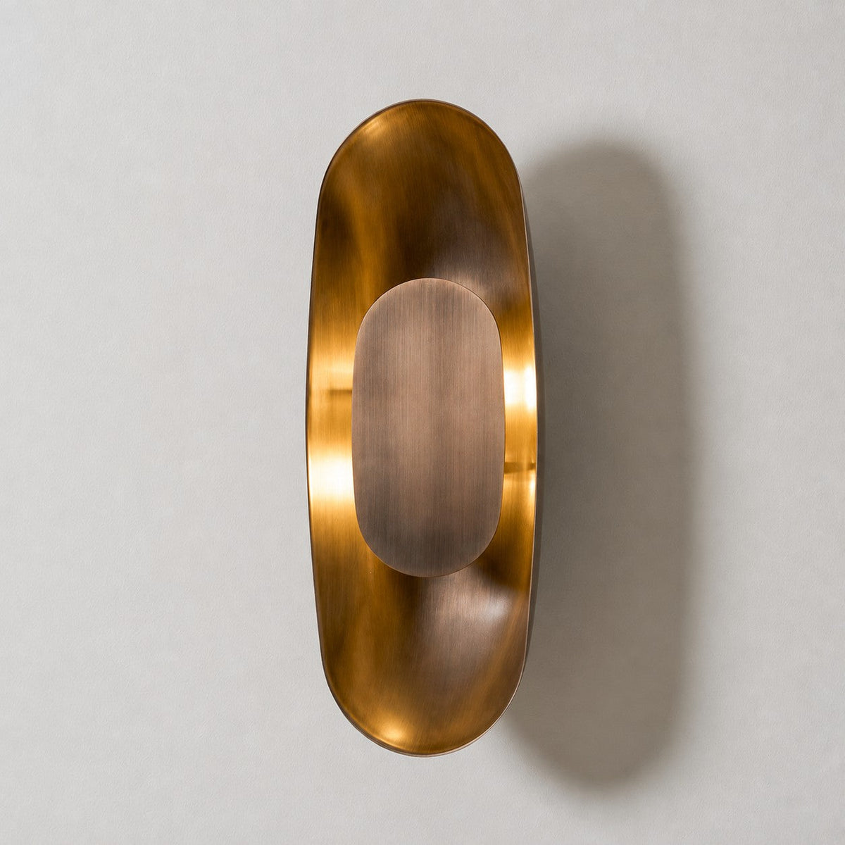 Esculpa Wall Sconce