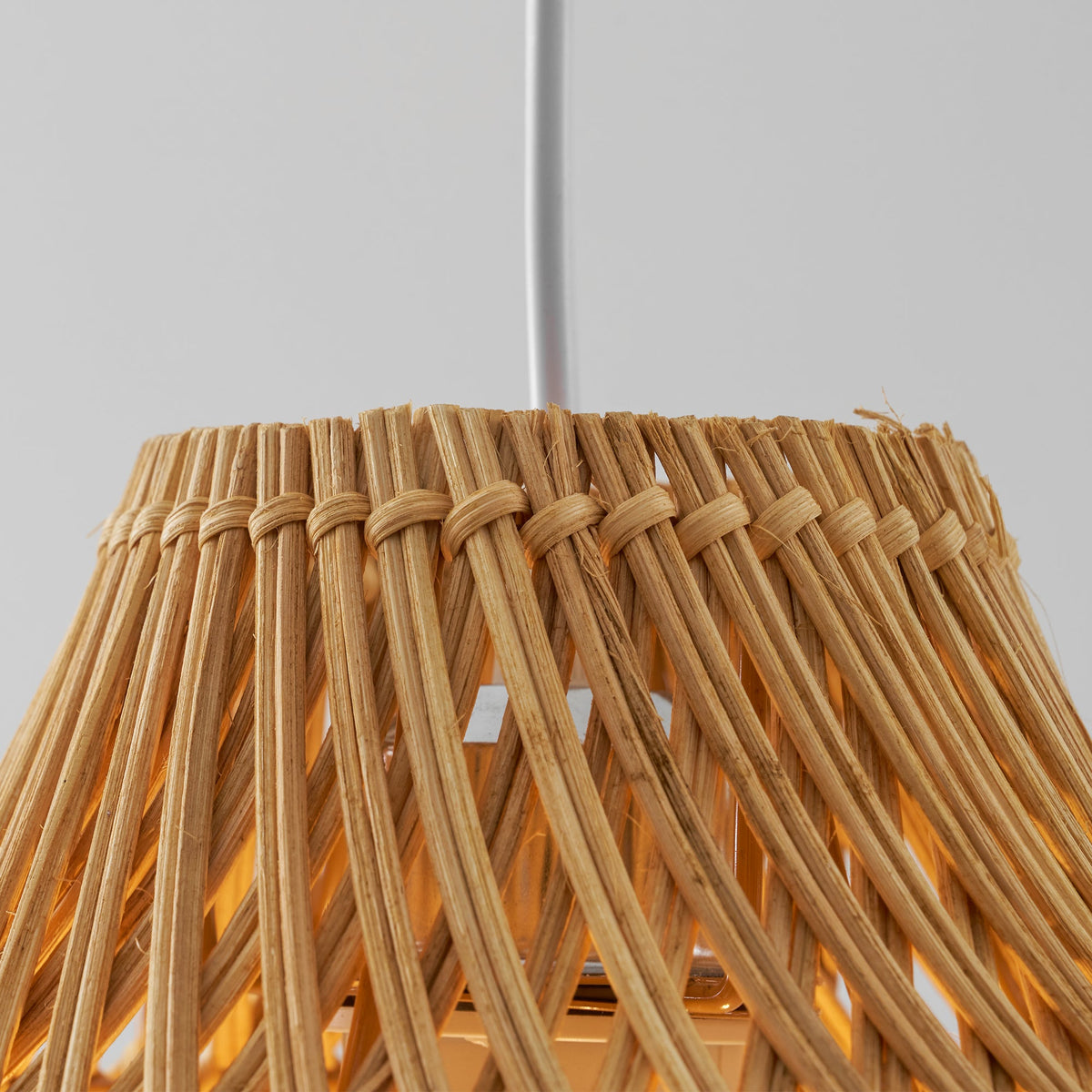 Fijia Rattan Pendant Lamp