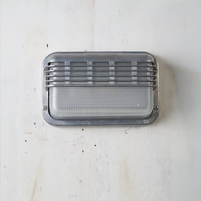 Garden Trading Chatham Outdoor Sconce