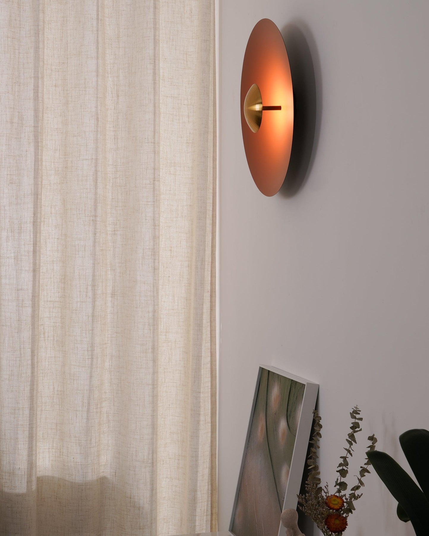 Simplicity Glow Wall Light