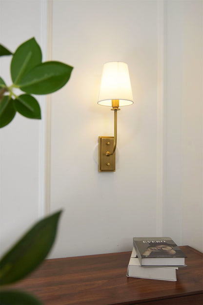 Hulton Wall Lamp