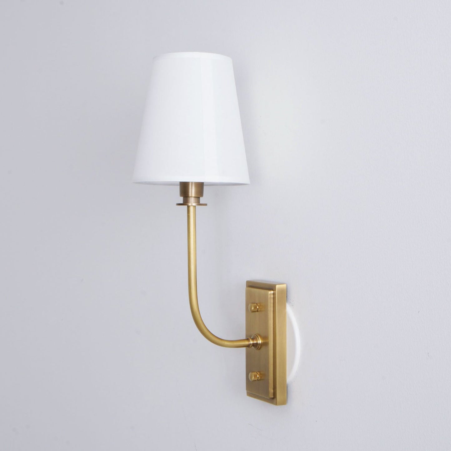 Hulton Wall Lamp