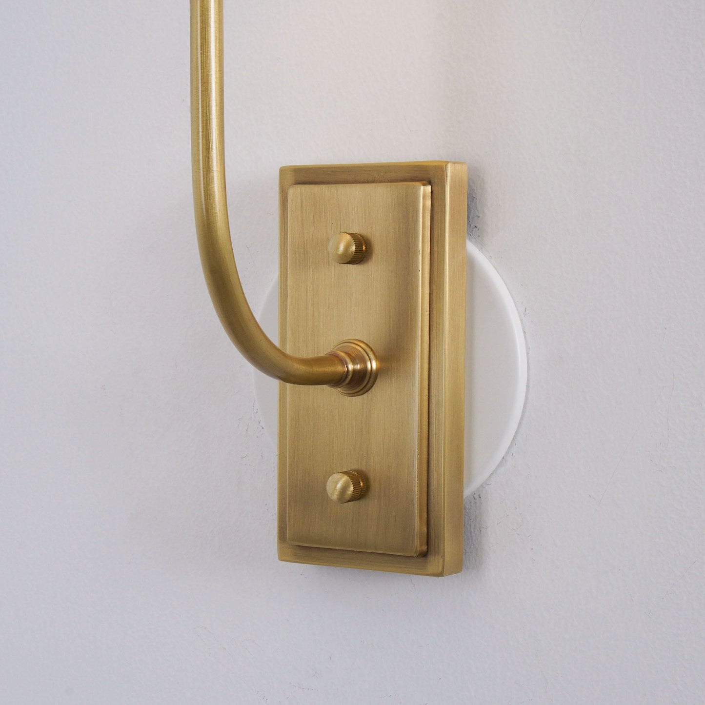 Hulton Wall Lamp