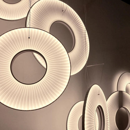 Iris Pendant Lamp